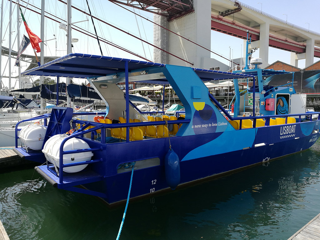 Hop-on Hop-off River Cruise