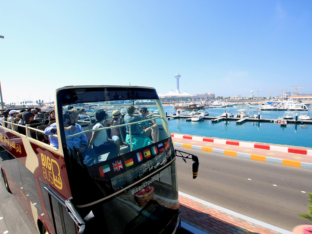 Big Bus Abu Dhabi Hop-On Hop-Off Tour